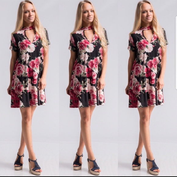 Floral Choker Swing Dress - Picture 3 of 3